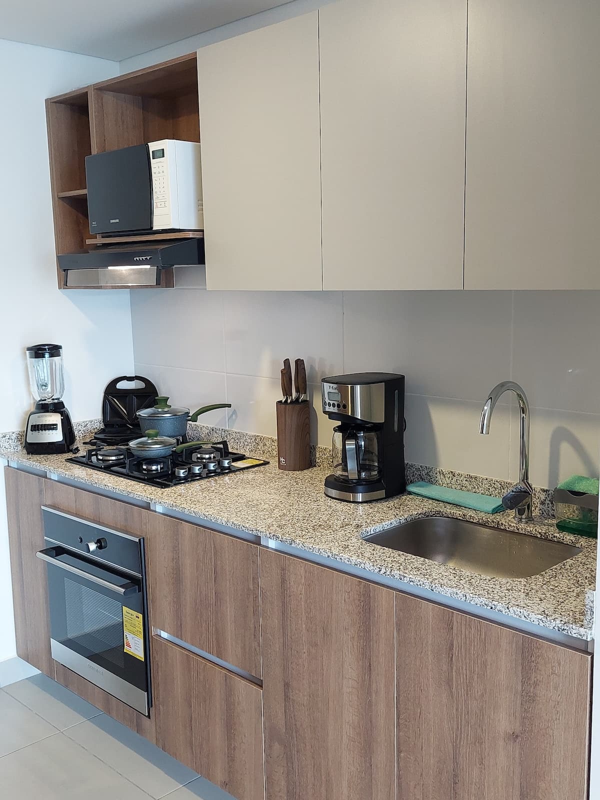 Cocina completa imagen 1